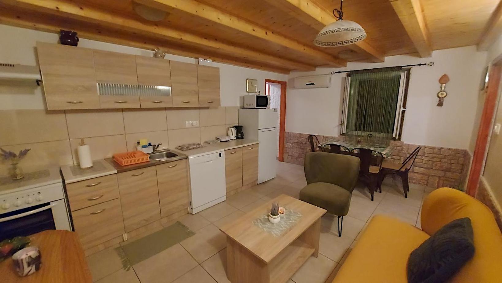 Holiday House Letizia 프레멘투라 외부 사진