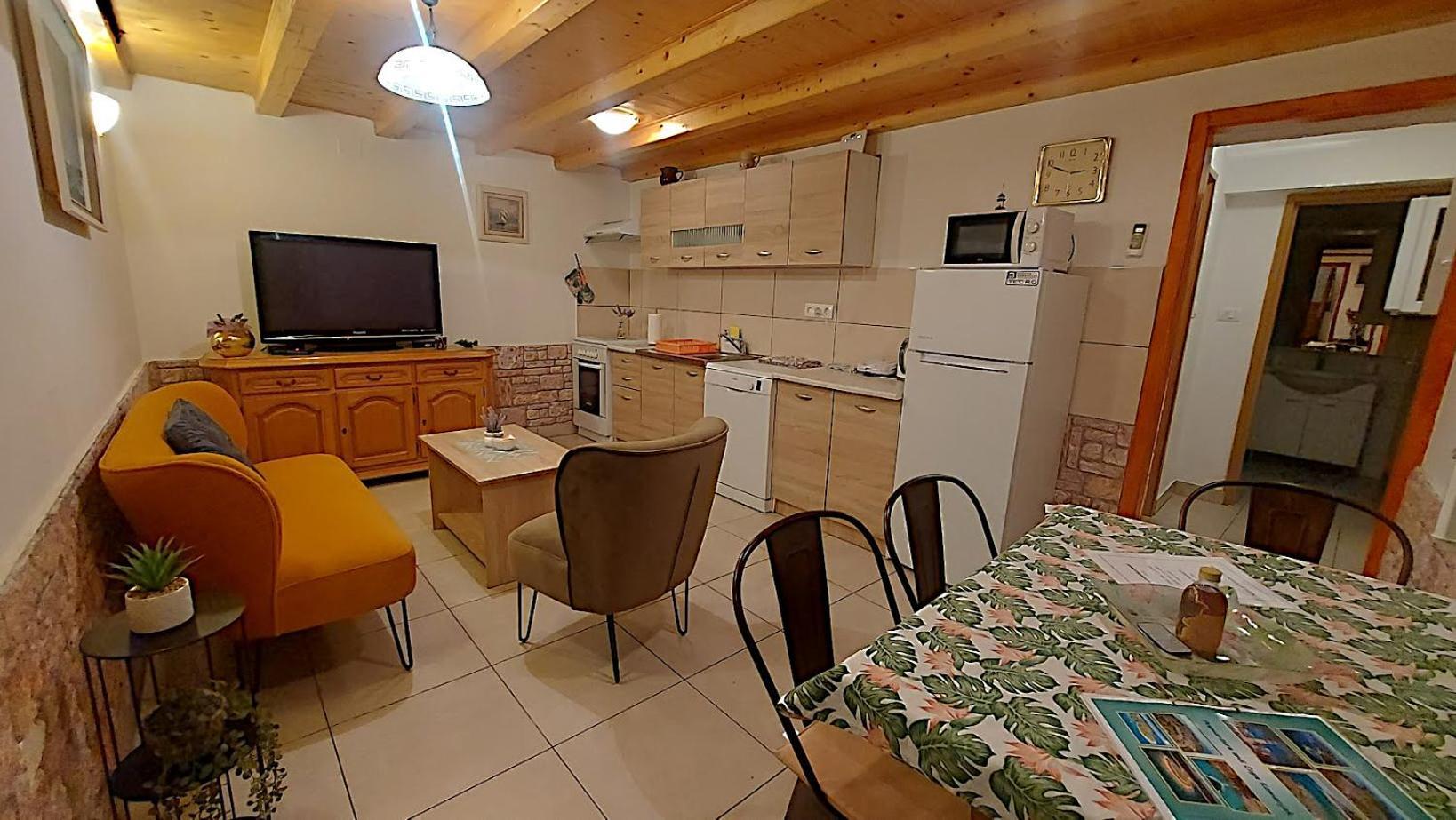 Holiday House Letizia 프레멘투라 외부 사진